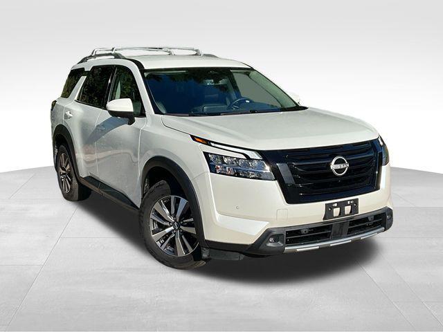 used 2023 Nissan Pathfinder car, priced at $36,499