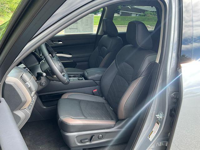 new 2025 Nissan Pathfinder car, priced at $55,329