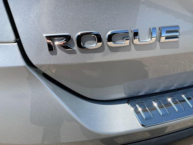 used 2017 Nissan Rogue car, priced at $15,499