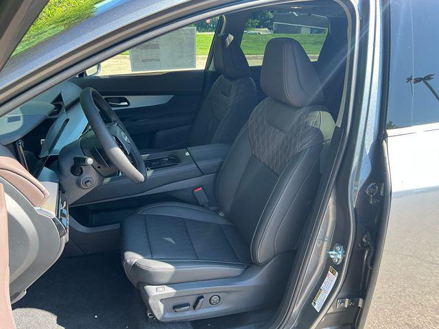 new 2025 Nissan Murano car, priced at $50,678