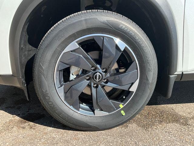 new 2025 Nissan Rogue car, priced at $37,335