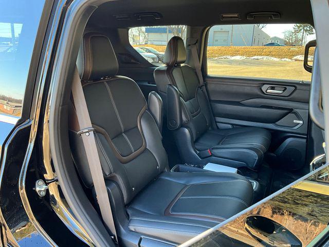 new 2025 Nissan Armada car, priced at $65,802