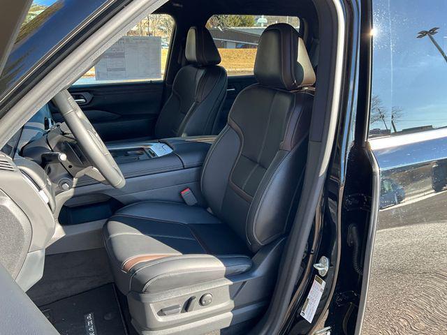 new 2025 Nissan Armada car, priced at $65,802