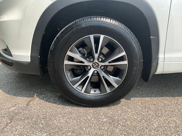 used 2016 Toyota Highlander car, priced at $19,999