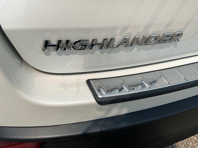 used 2016 Toyota Highlander car, priced at $19,999