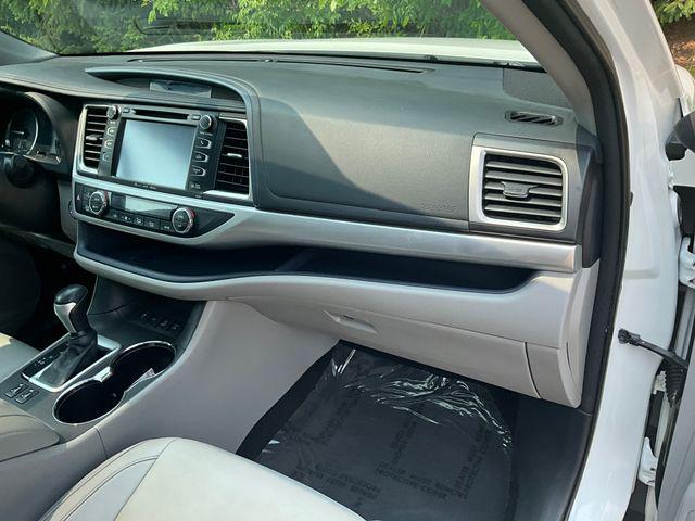 used 2016 Toyota Highlander car, priced at $19,999