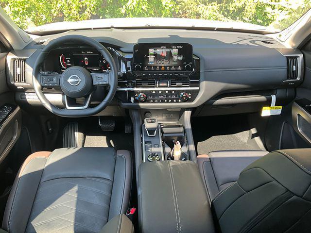 new 2025 Nissan Pathfinder car, priced at $54,960