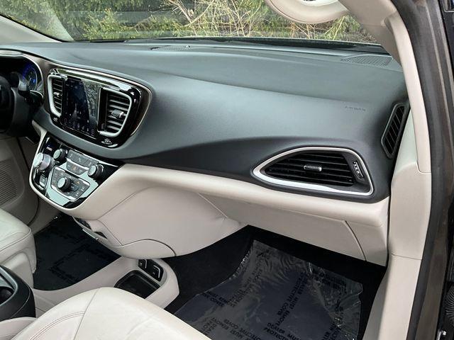 used 2019 Chrysler Pacifica car, priced at $18,990