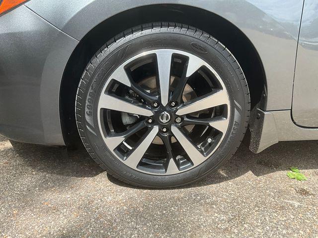used 2018 Nissan Altima car, priced at $16,199