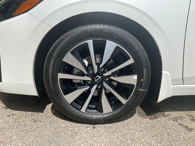 new 2025 Nissan Sentra car, priced at $27,144