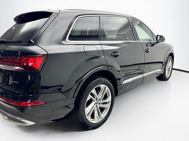 used 2020 Audi Q7 car, priced at $27,980