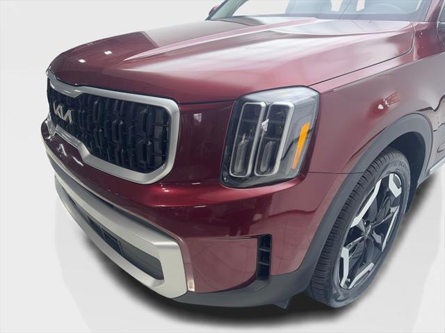 used 2023 Kia Telluride car, priced at $33,480