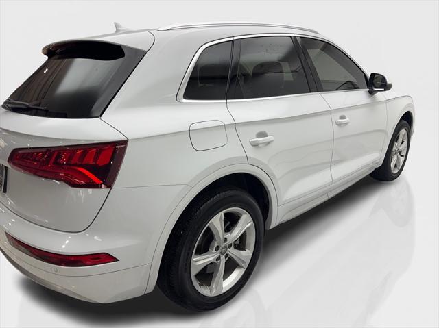 used 2020 Audi Q5 car, priced at $21,980