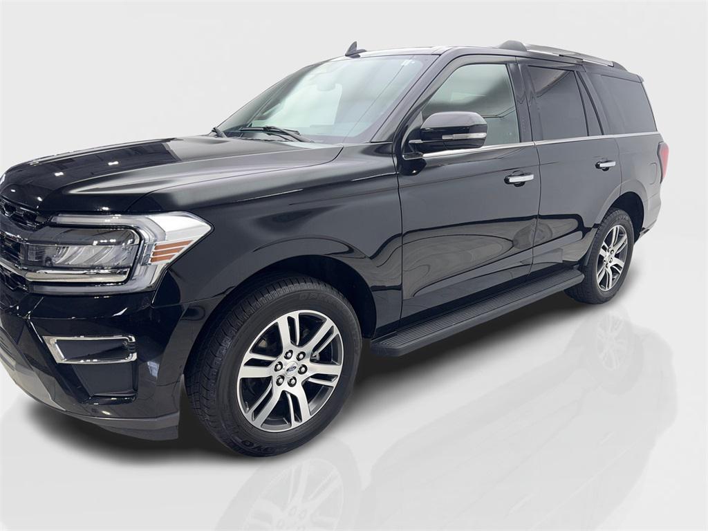 used 2024 Ford Expedition car, priced at $45,980