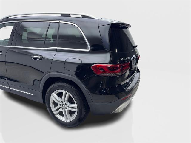 used 2021 Mercedes-Benz GLB 250 car, priced at $26,490
