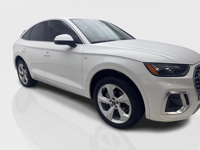 used 2022 Audi Q5 car, priced at $33,490