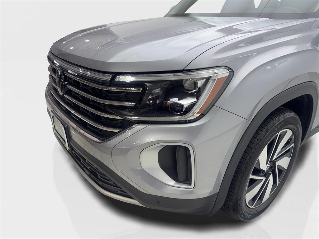 used 2024 Volkswagen Atlas car, priced at $34,490