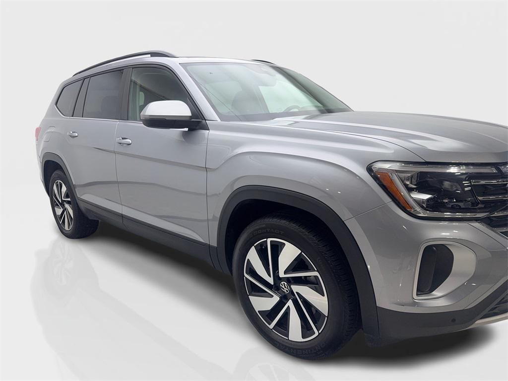 used 2024 Volkswagen Atlas car, priced at $34,490