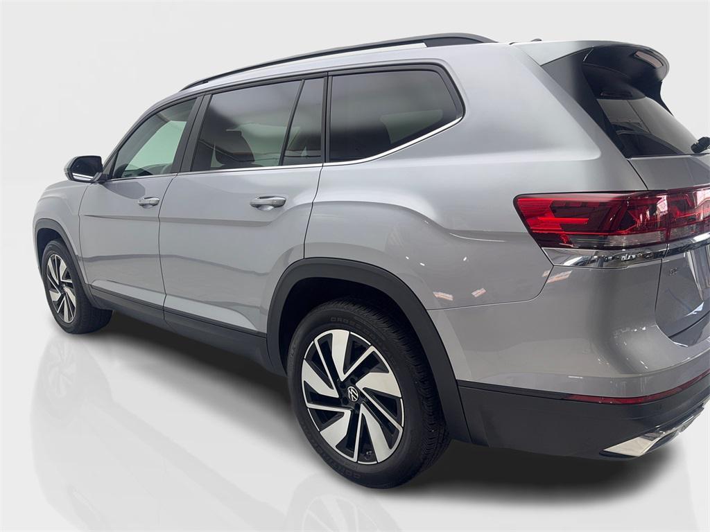 used 2024 Volkswagen Atlas car, priced at $34,490
