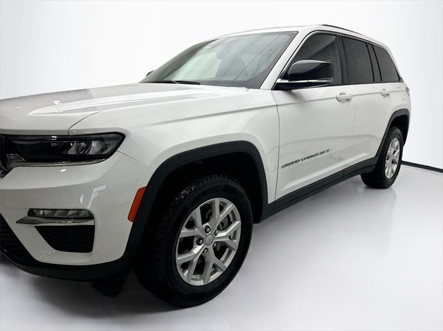 used 2023 Jeep Grand Cherokee car, priced at $29,680