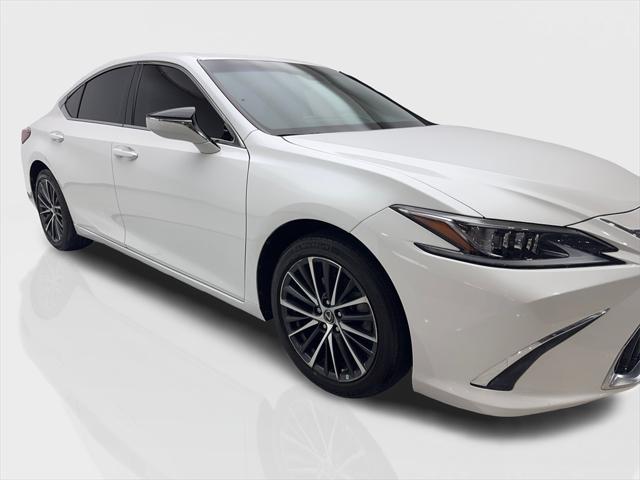 used 2022 Lexus ES 350 car, priced at $33,880