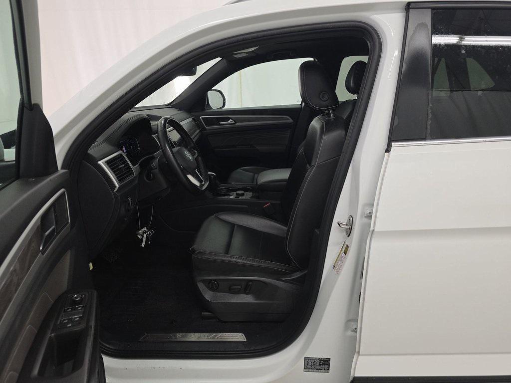 used 2022 Volkswagen Atlas Cross Sport car, priced at $27,490