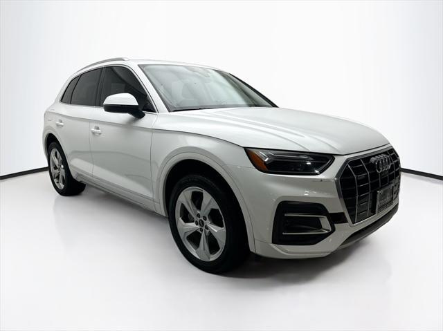 used 2021 Audi Q5 car, priced at $27,880