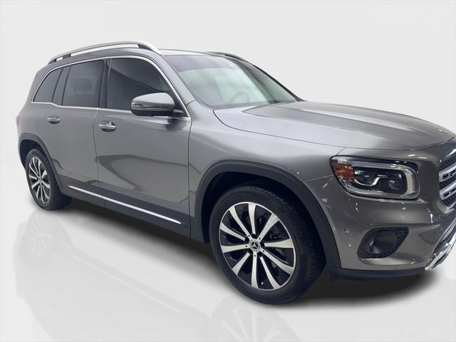 used 2020 Mercedes-Benz GLB 250 car, priced at $25,880