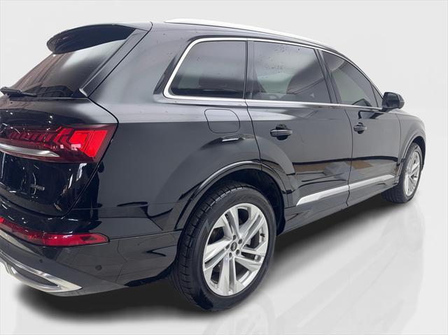 used 2021 Audi Q7 car, priced at $32,870