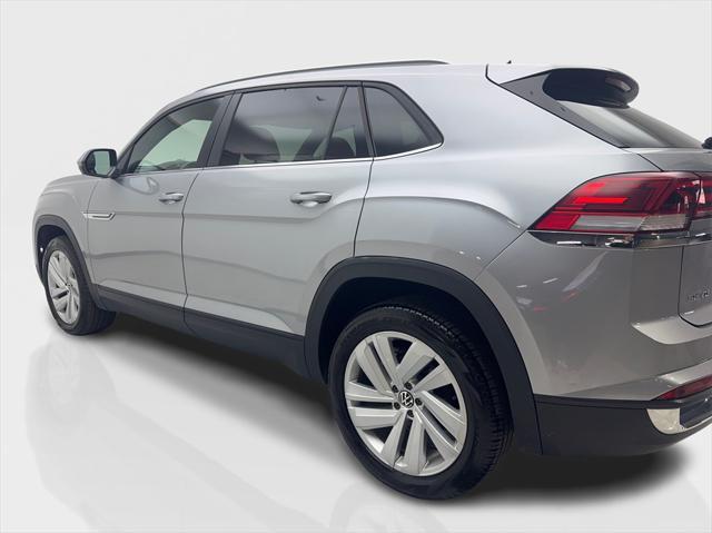 used 2021 Volkswagen Atlas Cross Sport car, priced at $25,990