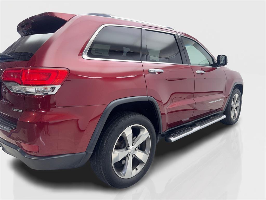 used 2015 Jeep Grand Cherokee car, priced at $9,380