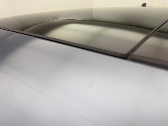 used 2020 Land Rover Range Rover Velar car, priced at $31,490