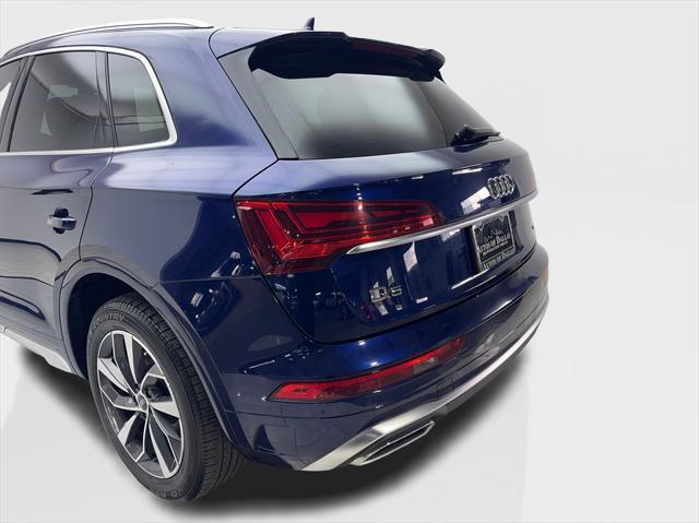 used 2022 Audi Q5 car, priced at $27,390