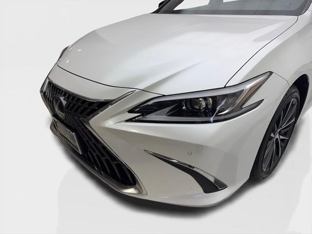 used 2022 Lexus ES 350 car, priced at $34,490