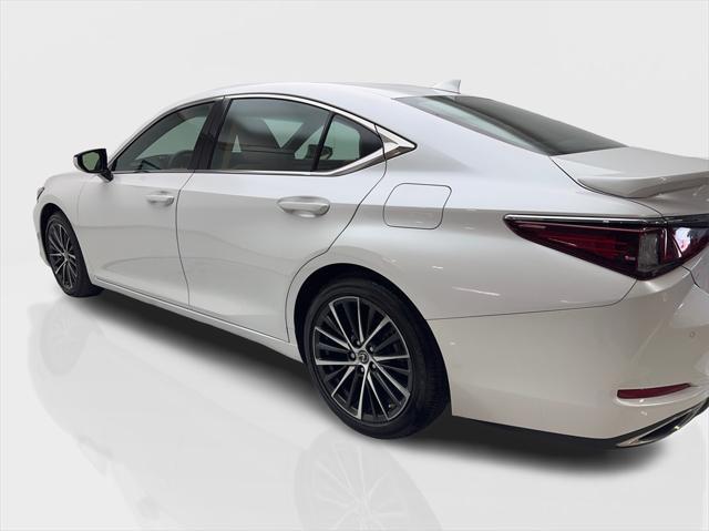 used 2022 Lexus ES 350 car, priced at $34,490