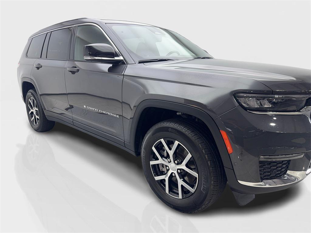 used 2024 Jeep Grand Cherokee L car, priced at $34,990