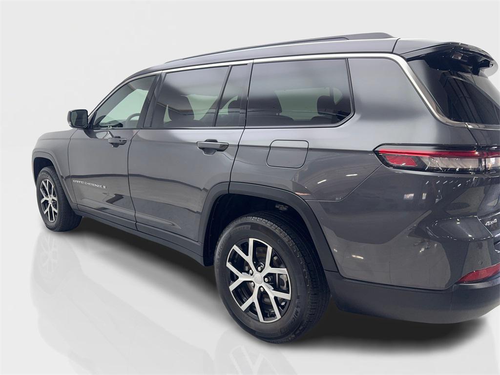 used 2024 Jeep Grand Cherokee L car, priced at $34,990