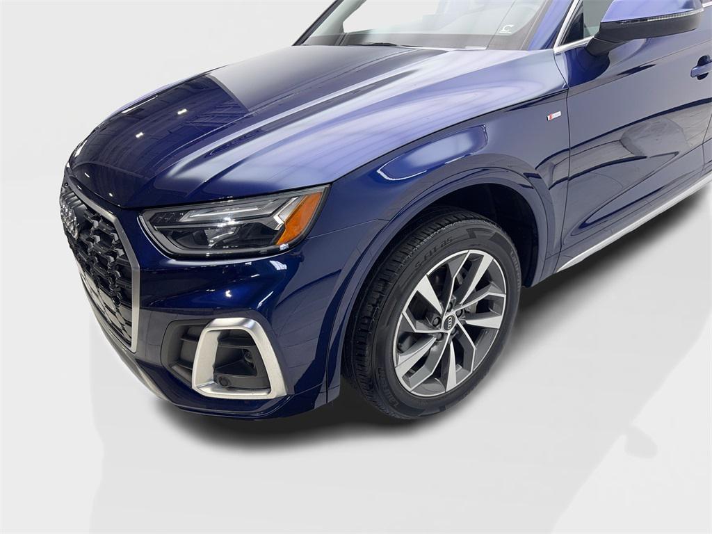 used 2022 Audi Q5 car, priced at $27,980