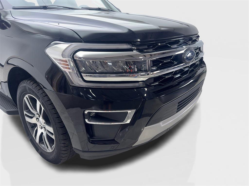 used 2024 Ford Expedition car, priced at $46,480