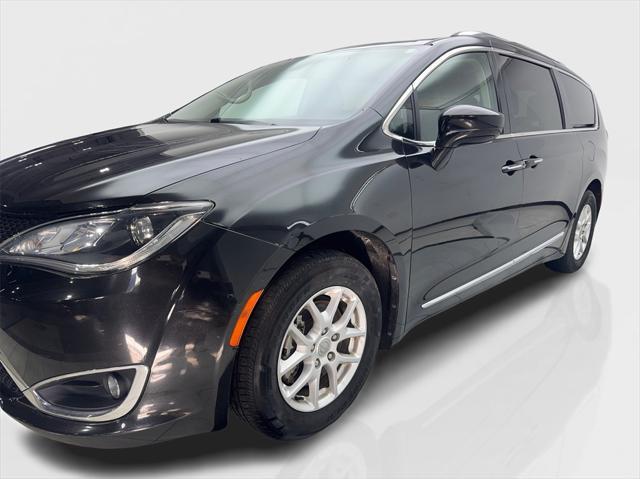 used 2020 Chrysler Pacifica car, priced at $17,980