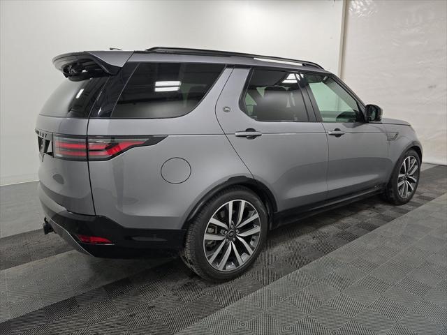 used 2022 Land Rover Discovery car, priced at $39,880