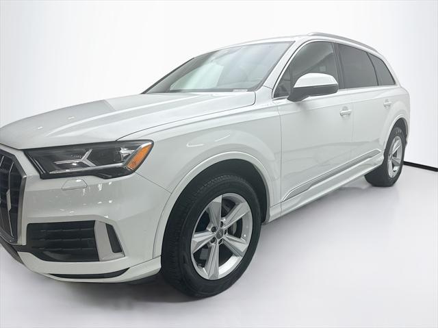 used 2020 Audi Q7 car, priced at $31,480