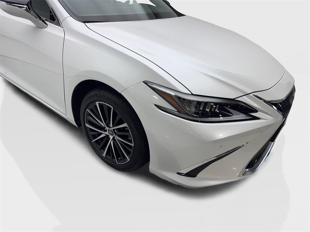 used 2024 Lexus ES 350 car, priced at $37,980