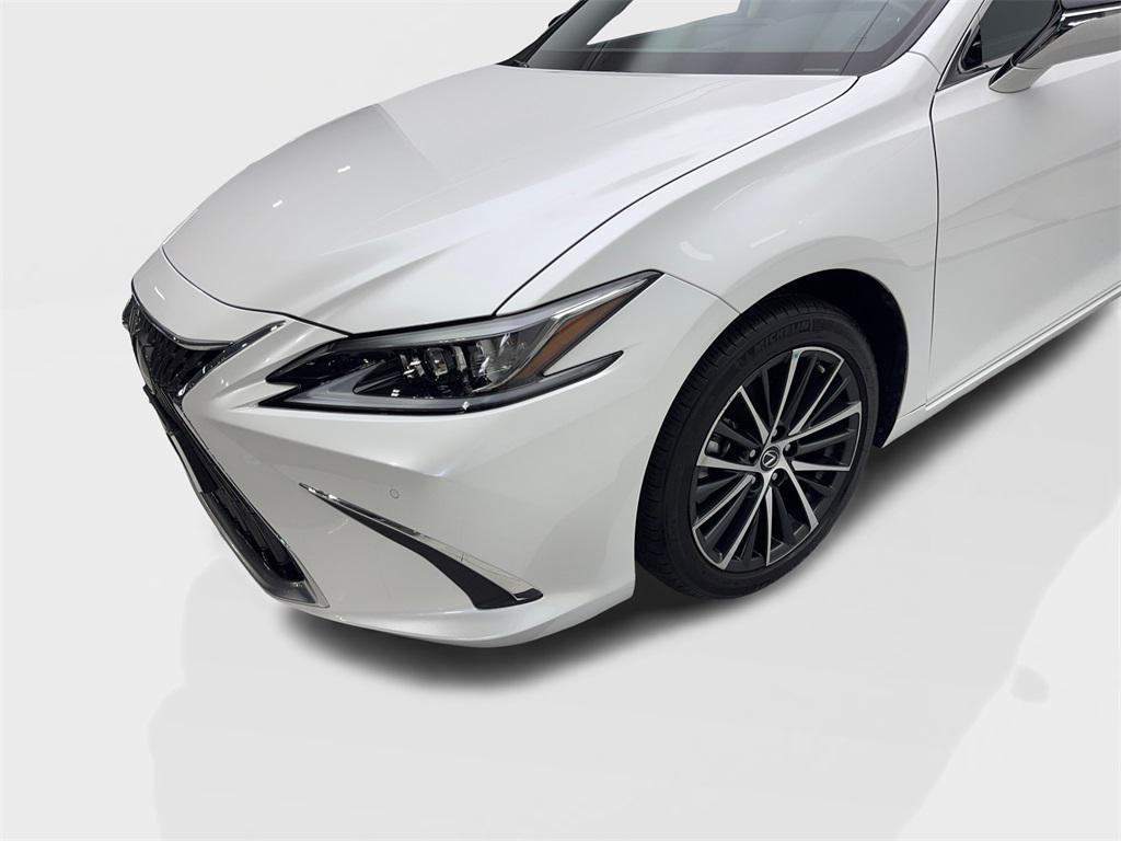 used 2024 Lexus ES 350 car, priced at $37,980