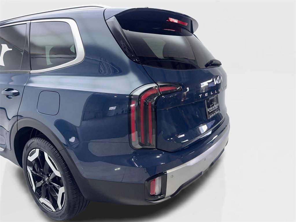 used 2024 Kia Telluride car, priced at $36,490