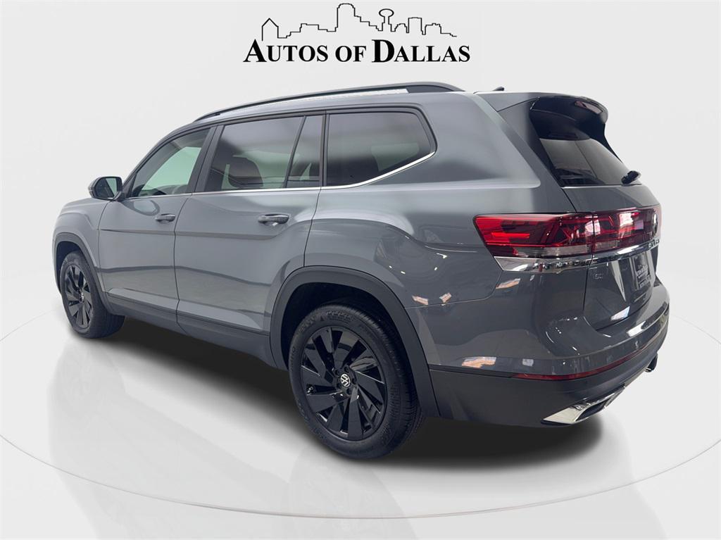 used 2025 Volkswagen Atlas car, priced at $37,490