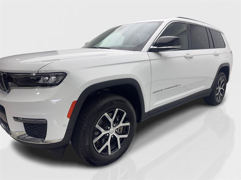 used 2024 Jeep Grand Cherokee L car, priced at $34,980
