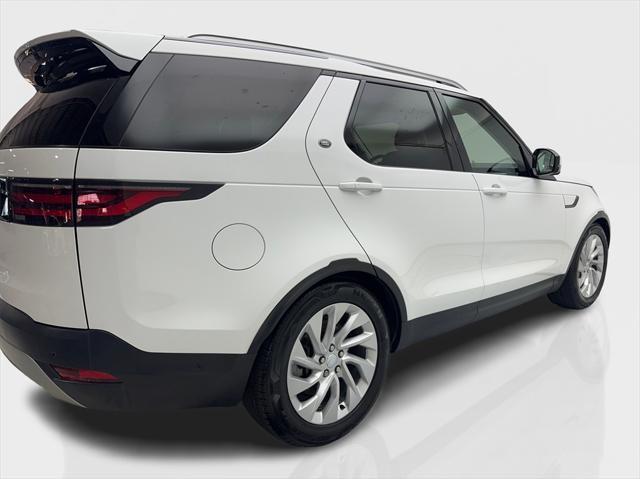 used 2022 Land Rover Discovery car, priced at $33,880