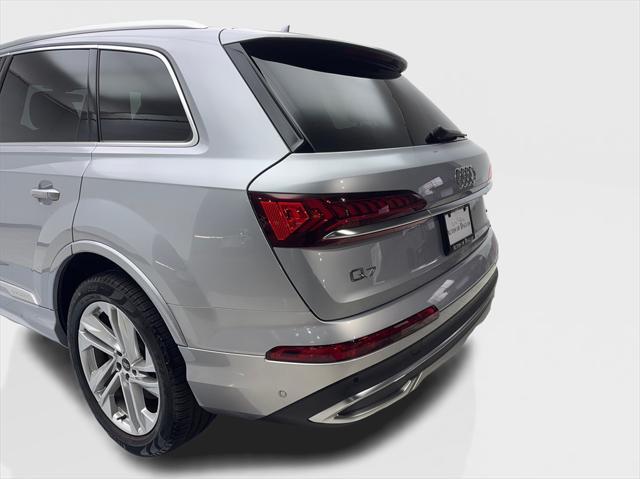 used 2021 Audi Q7 car, priced at $30,980