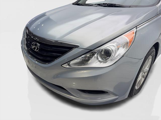 used 2013 Hyundai Sonata car, priced at $5,490